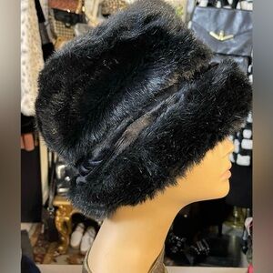 Vintage Peter Bettley Faux Fur Hat